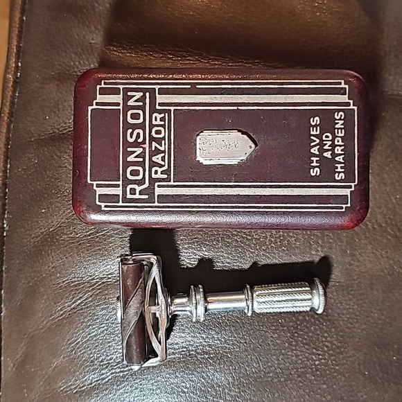 Ronson Razor in original case, Vintage - Picture 2 of 4